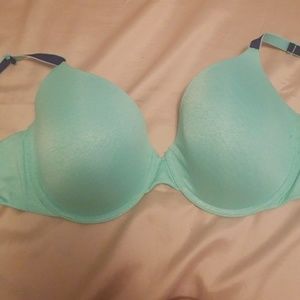 Victoria's secret bra